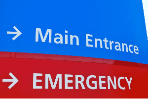 emergency hospital sign 