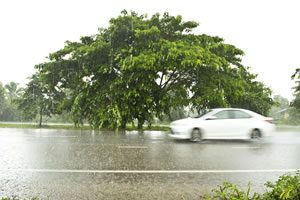 Information on Collisions from Hydroplaning