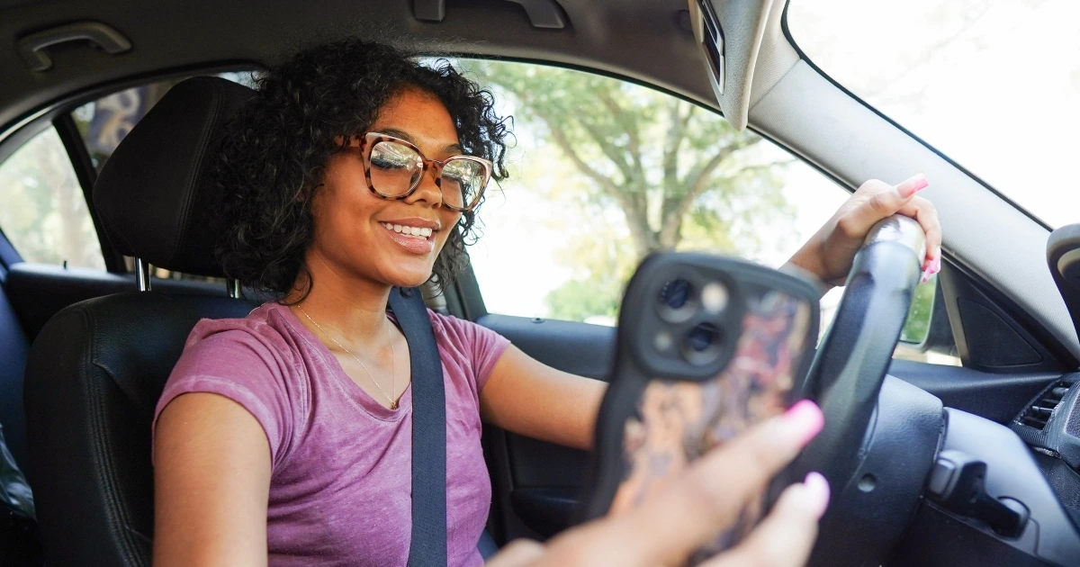 Who May Be Liable for a Car Accident Due to Distracted Driving in Windsor, Ontario?
