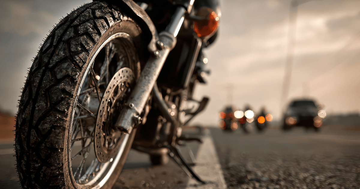Motorcycle Rider Seriously Injured After Crashing Into Highway 401 Barrier in LaSalle